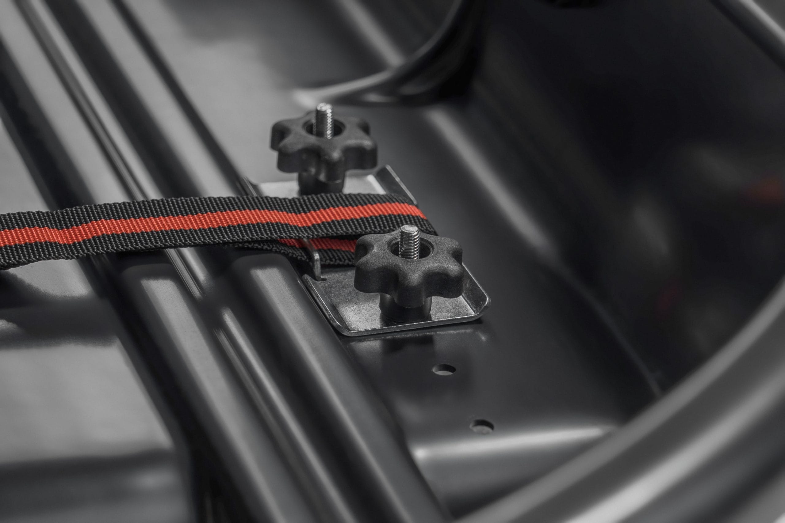 Menabo Marathon 400L Roof Box - CoolaLiving.ie - %image_id%