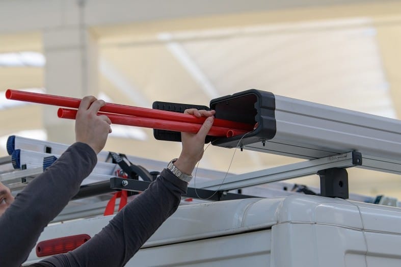 Van Plumbing Pipes 3.1 Metre Carrier Box - CoolaLiving.ie - %image_id%