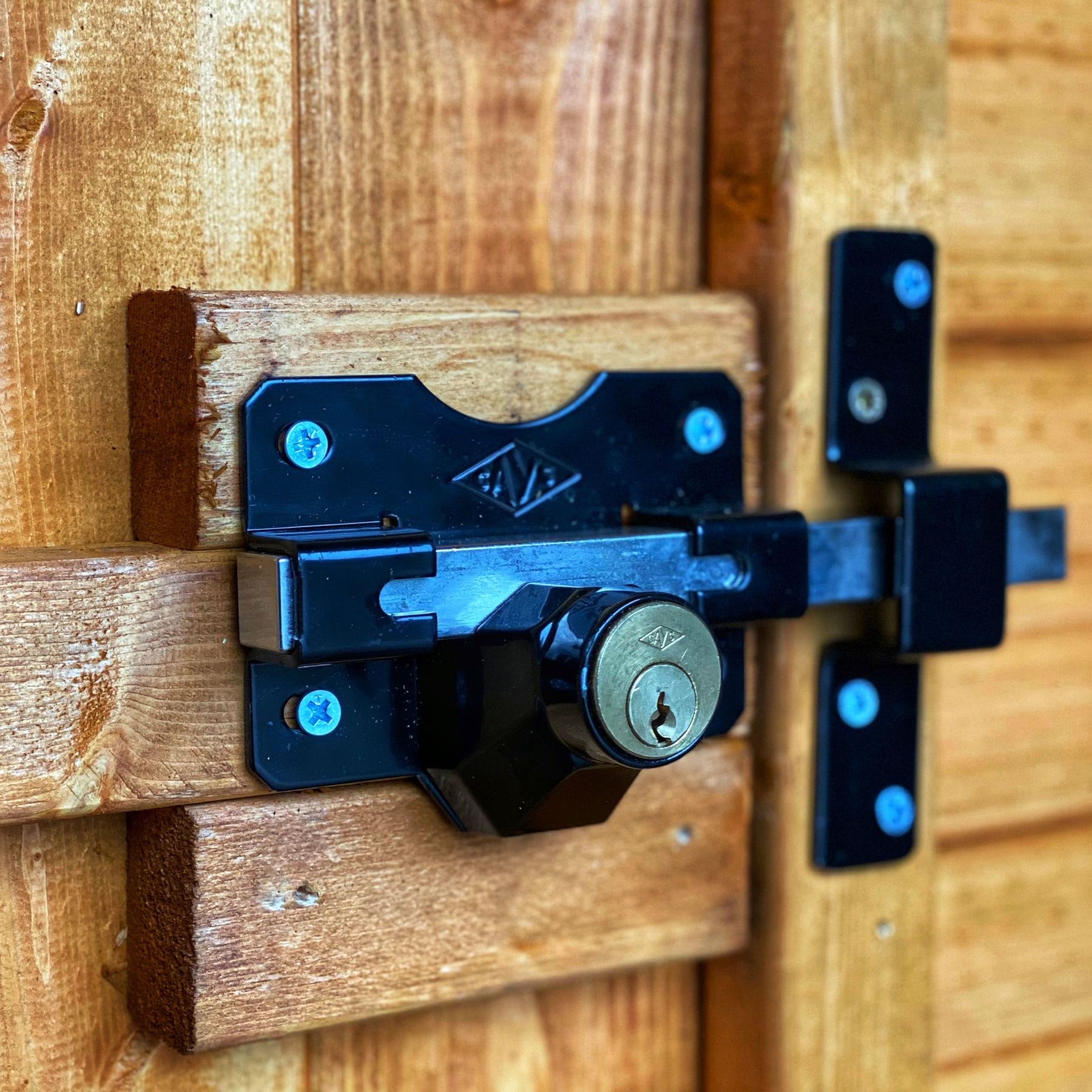 8x6 security timber garden shed - CoolaLiving.ie - %image_id%