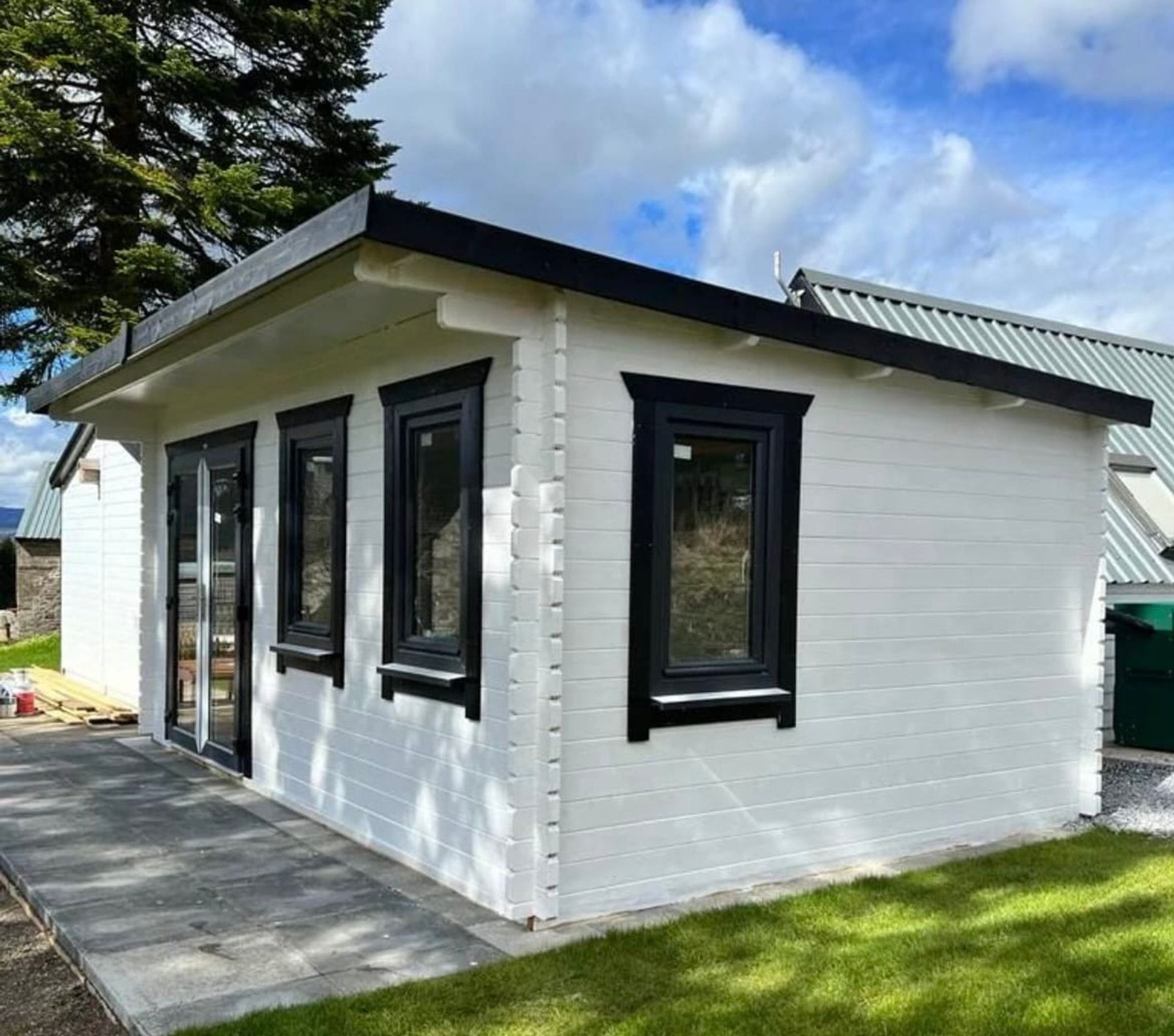 Coola 20X10 Timber Pent Log Cabin 44mm - CoolaLiving.ie - %image_id%