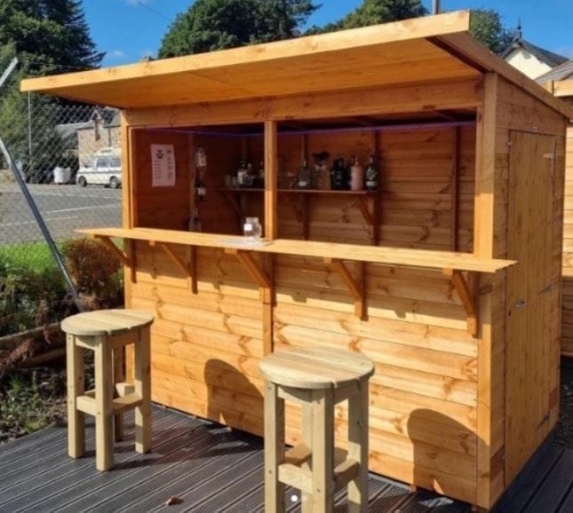 10x4 Deluxe Timber Pub Bar Shop Shed - CoolaLiving.ie - %image_id%