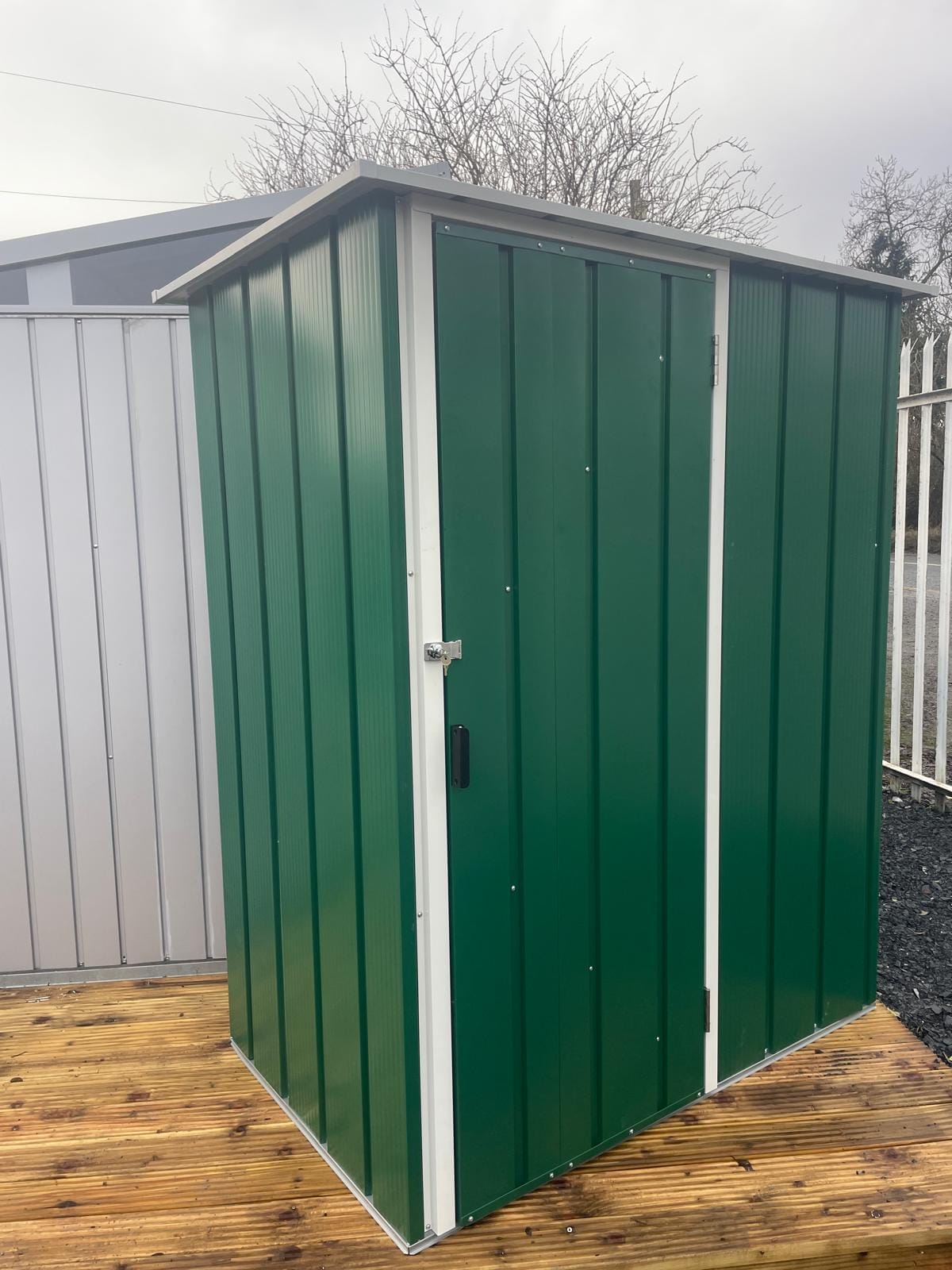 Duramax Easy-Store 5×3 Metal Garden Shed - CoolaLiving.ie - %image_id%