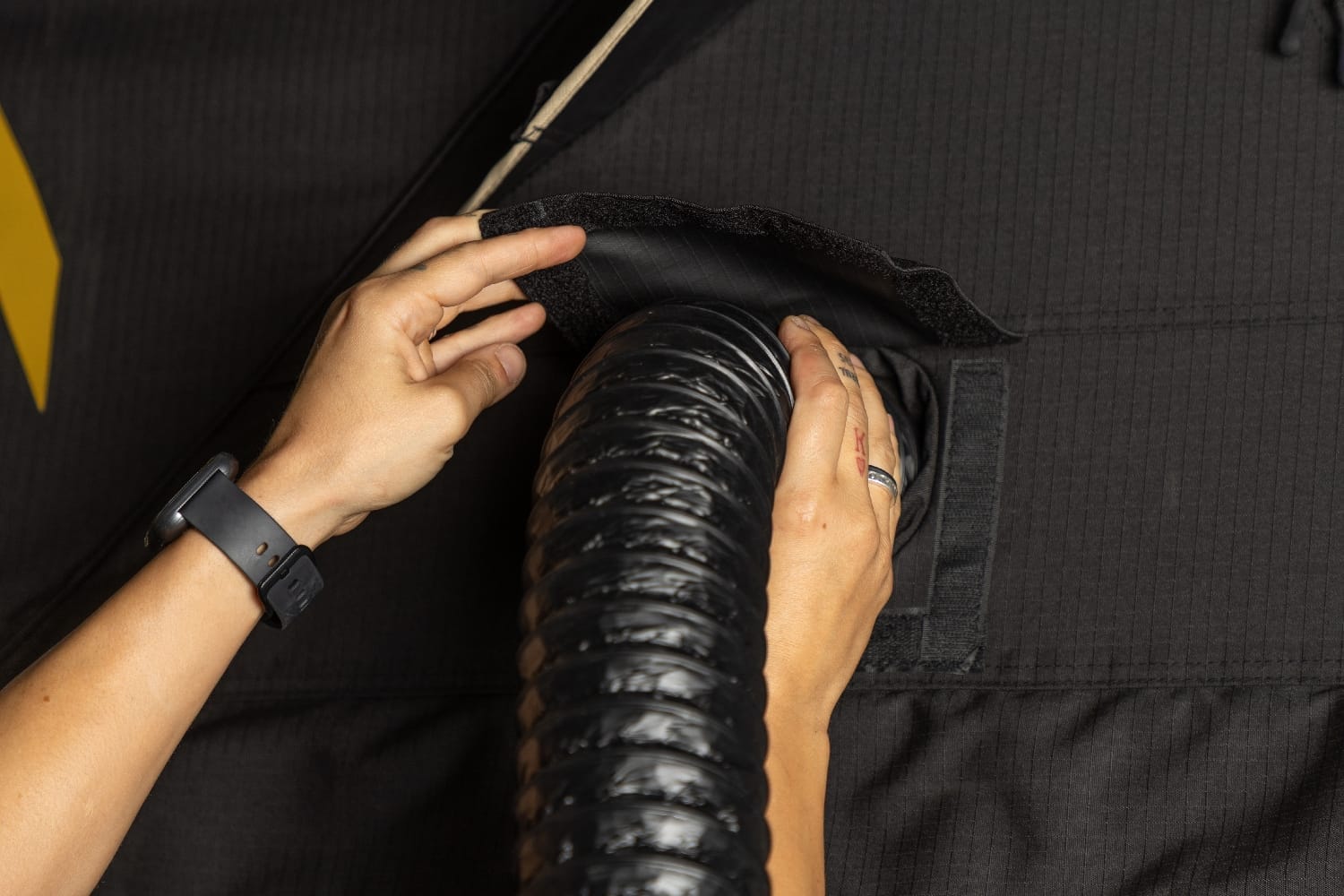 Carcamp ALBA 2 Person & 4 season tent - CoolaLiving.ie - %image_id%