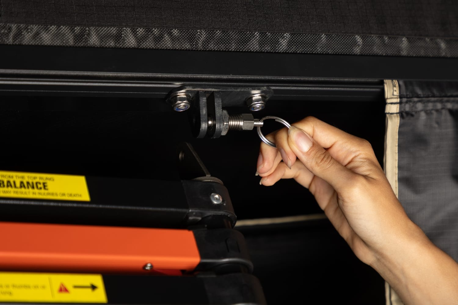 Carcamp ALBA 2 Person & 4 season tent - CoolaLiving.ie - %image_id%